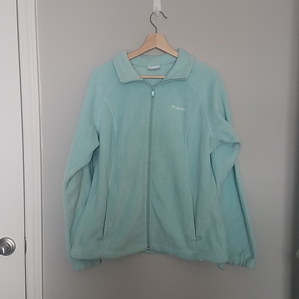 Mint Columbia jacket
